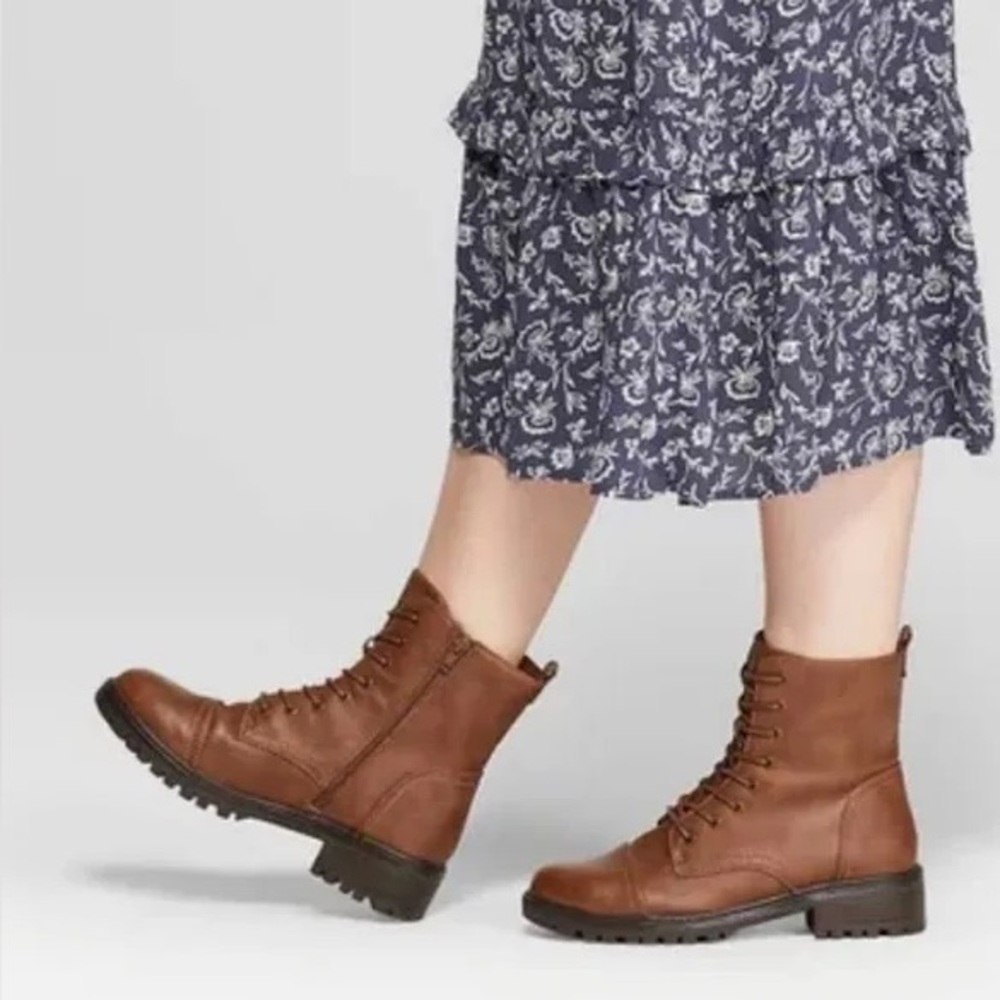 Universal Thread Brown Combat Boots